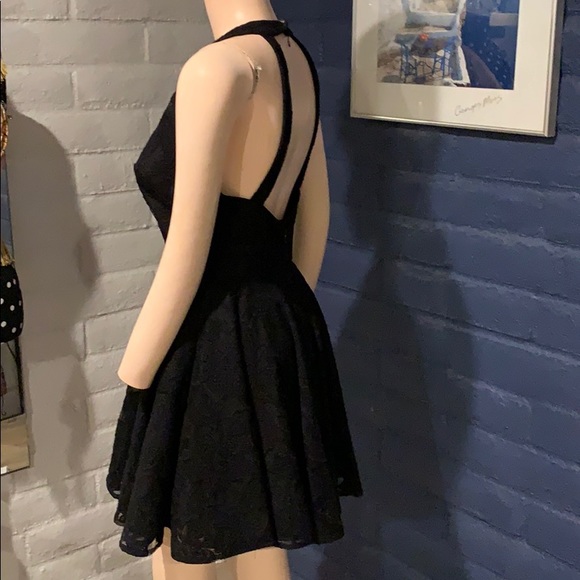 Beautiful Black BEBE Dress. - Picture 3 of 10